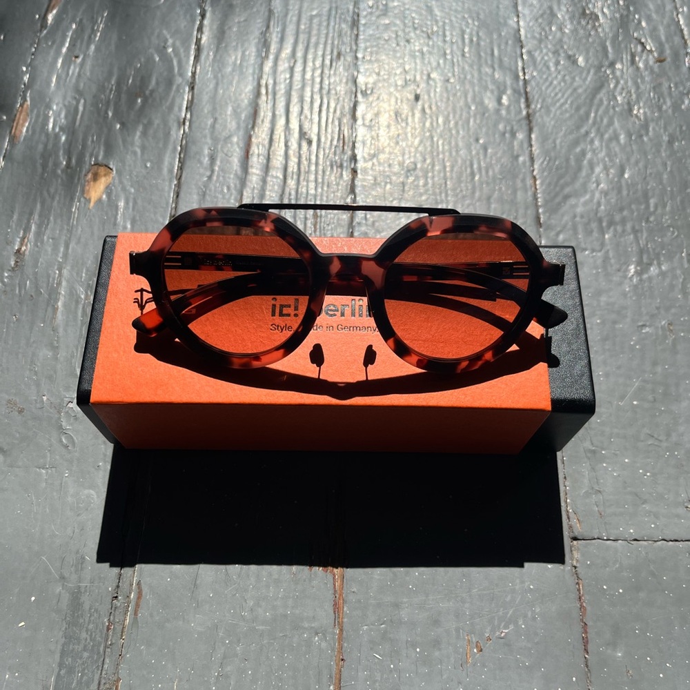 Pink Tortoise Edison Ic Berlin Aviator